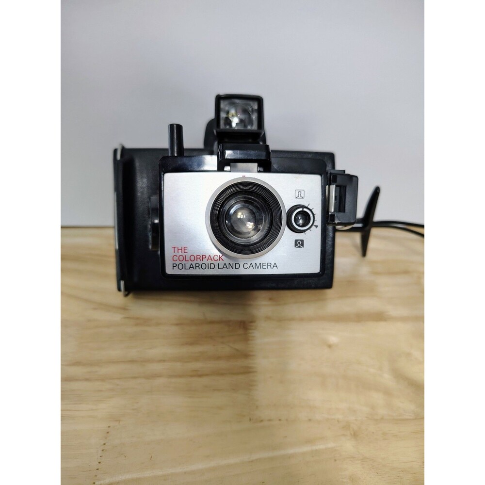 POLAROID THE COLORPACK LAND CAMERA